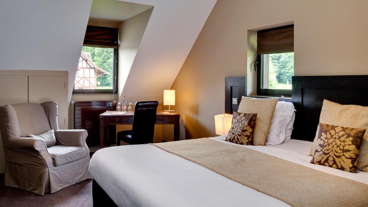 Le Pavillon De Gouffern Hotell Silli-en-Gouffern Eksteriør bilde