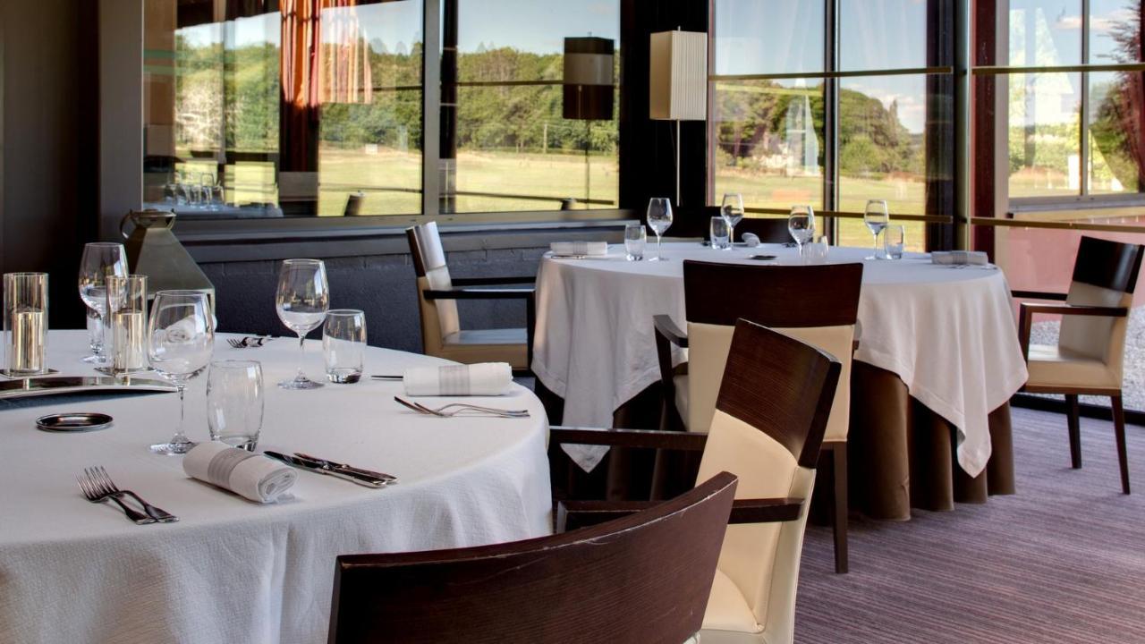 Le Pavillon De Gouffern Hotell Silli-en-Gouffern Eksteriør bilde
