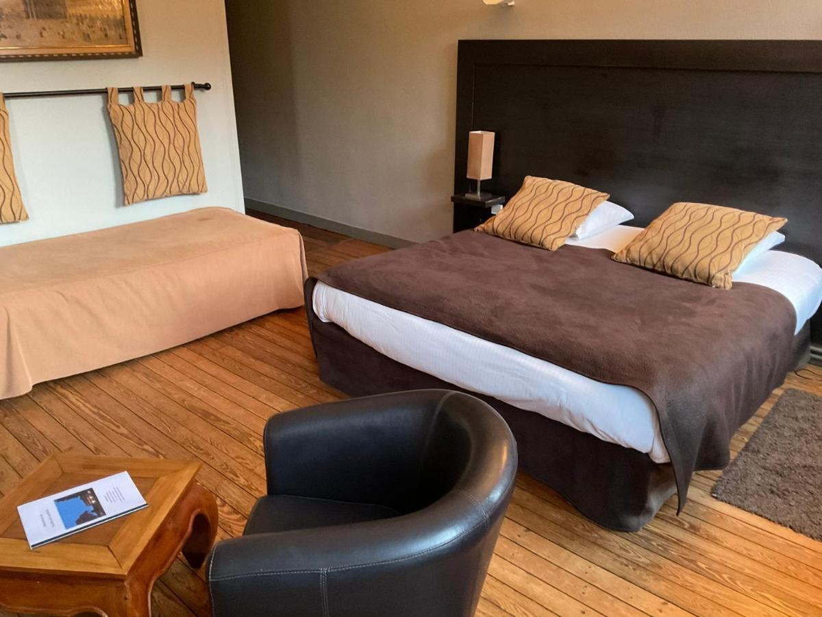 Le Pavillon De Gouffern Hotell Silli-en-Gouffern Eksteriør bilde